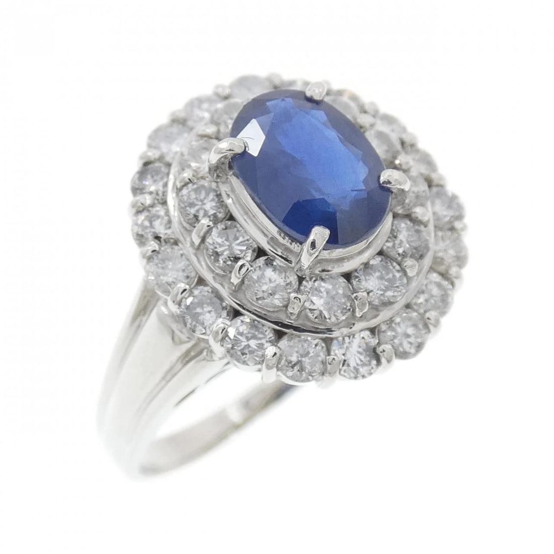 PT900 SAPPHIRE RING: PT900 Sapphire Ring Brand: Unbranded Type: Sapphire Ring Material: Platinum 900, Main Stone/Creation sapphire Color: platinum Size: 8US Accessories: None Accessories Notice: When purchasin
