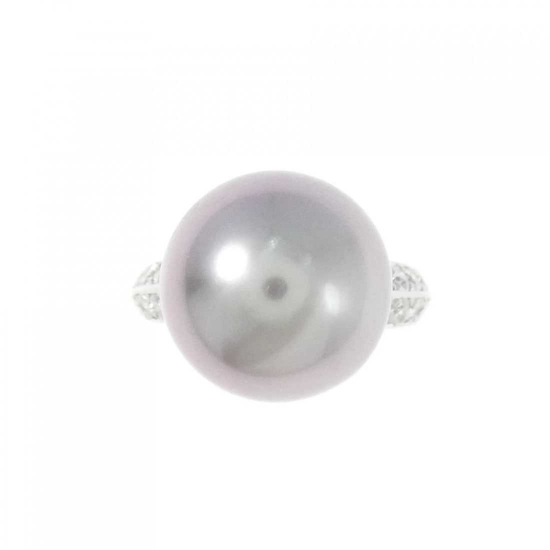 PT BLACK PEARL RING: PT Black Pearl Ring Brand: Unbranded Type: Ring Material: Platinum, Main Stone/Creation Black PearlSide Stone Natural Color: Silver Size: 5-5.5 (US size) Accessories: None Accessories Notice: