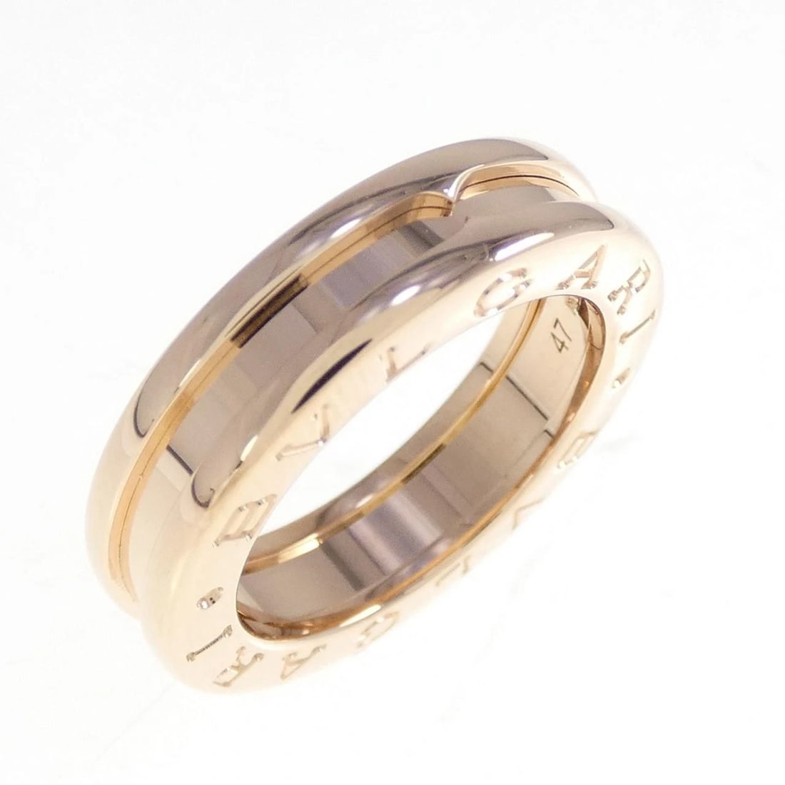 BVLGARI B.ZERO1 1 BAND RING: BVLGARI B.zero1 1 Band Ring Brand: BVLGARI Type: Ring Material: 750 Pink Gold, Color: Pink Gold Size: 4-4.5 (US size) Accessories: None Accessories Notice: When purchasing pre-owned goods,