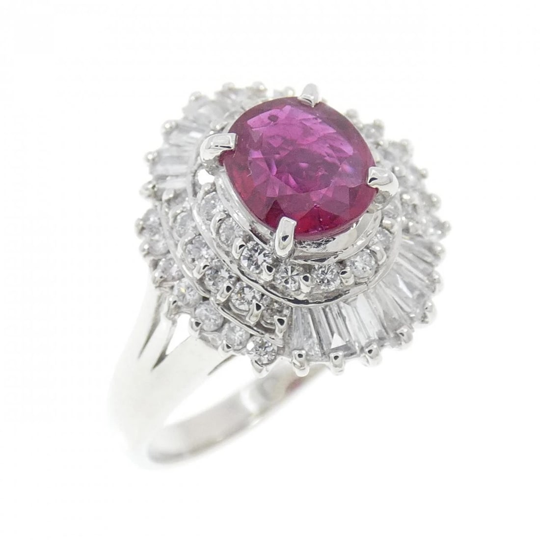 PT900 RUBY RING: PT900 Ruby Ring Brand: Unbranded Type: Ruby ring Material: PT900, Main Stone/Creation RubySecondary Stone Natural Color: Silver Size: US6.75 Accessories: None Accessories Notice: When purc