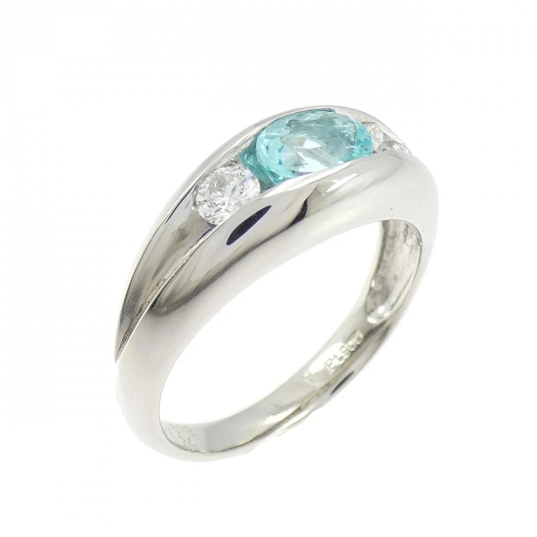PT900 PARAIBA TOURMALINE RING: PT900 Paraiba Tourmaline Ring Brand: Unbranded Type: Ring Material: Platinum 900, Main Stone/Creation Paraiba Tourmaline Color: platinum Size: 6.5-7US Accessories: None Accessories Notice: