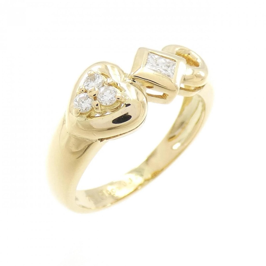 750YG HEART DIAMOND RING: 750YG Heart Diamond Ring Brand: Unbranded Type: Ring Material: 750 Yellow Gold, Main Stone/Creation Natural Color: Yellow Gold Size: 6.5-7 (US size) Accessories: None Accessories Notice: When