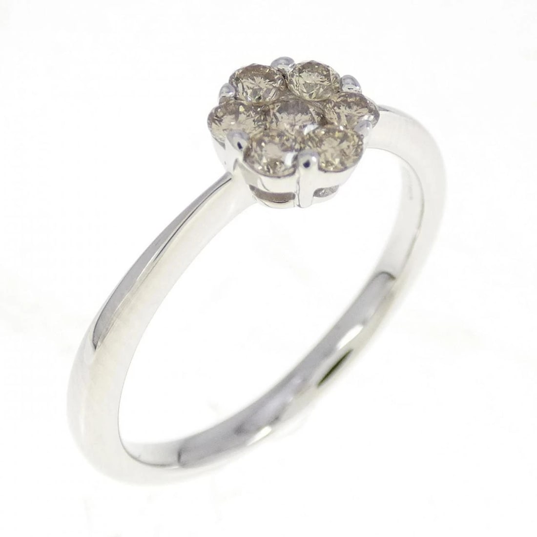 K18WG DIAMOND RING: K18WG Diamond Ring Brand: Unbranded Type: Ring Material: K18 White Gold, Main Stone/Creation Natural Color: white gold Size: 5.5US Accessories: None Accessories Notice: When purchasing