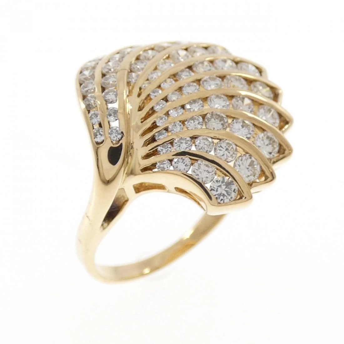 K18YG DIAMOND RING: K18YG Diamond Ring Brand: Unbranded Type: Ring Material: K18 Yellow Gold, Main Stone/Creation Natural Color: yellow gold Size: 5.5US Accessories: None Accessories Notice: When purchasing
