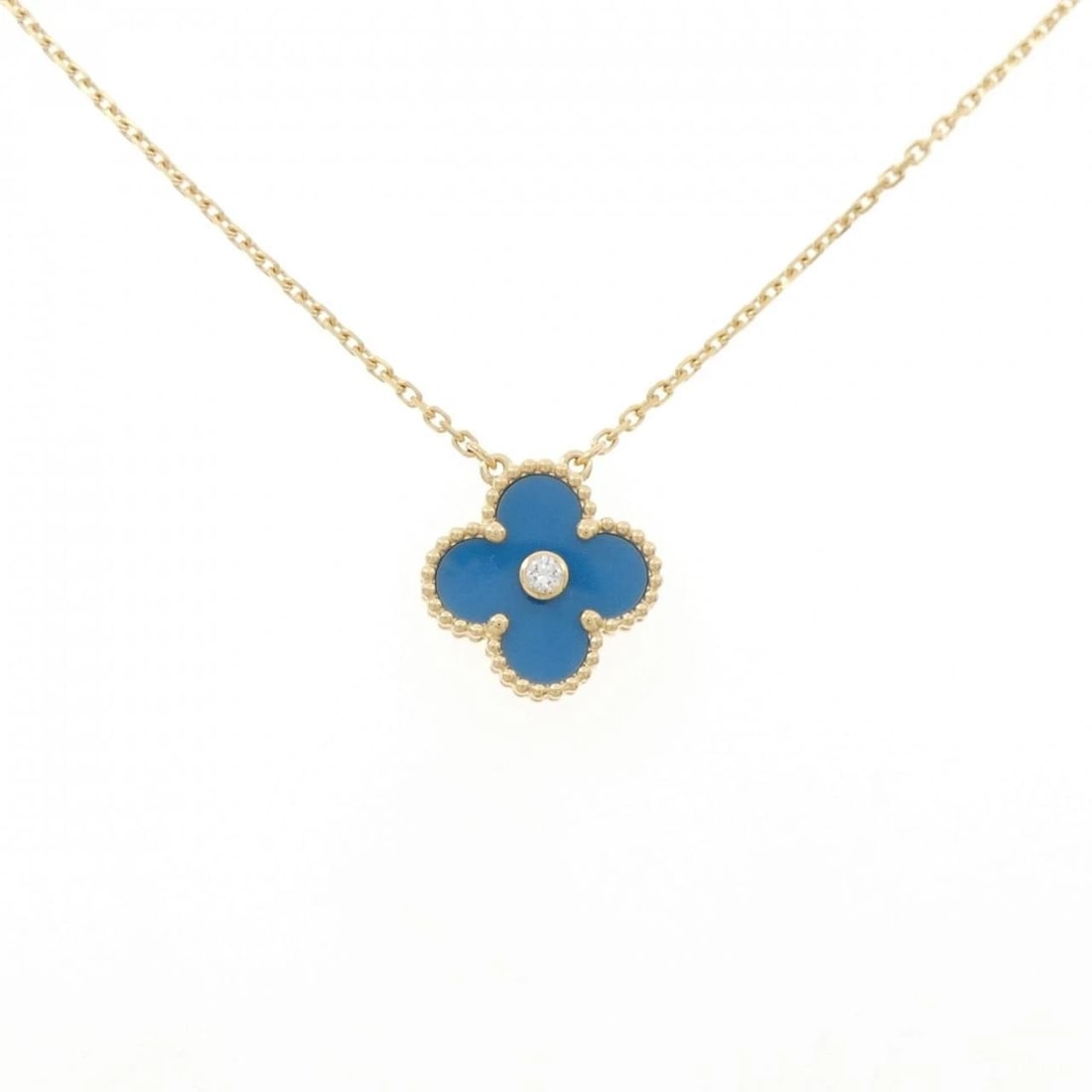 VAN CLEEF & ARPELS ALHAMBRA NECKLACE: Van Cleef & Arpels Alhambra Necklace Brand: Van Cleef & Arpels Type: Necklace Material: 750 Yellow Gold Sevres, Main Stone/Creation Natural Color: Yellow Gold Sevres Size: 37?42cm,Actual Size