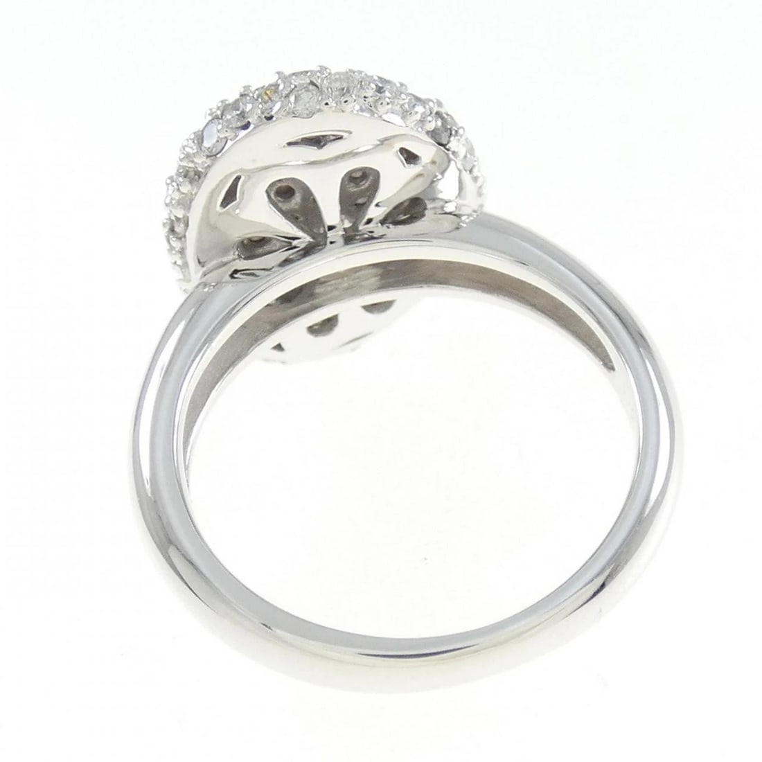 K18WG PAVE DIAMOND RING - 3