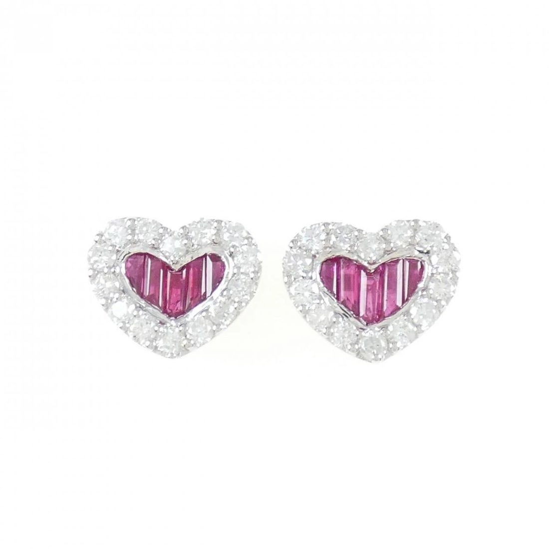 K18WG HEART RUBY EARRINGS: K18WG Heart Ruby Earrings Brand: Unbranded Type: Earrings Material: K18 White Gold, Main Stone/Creation Natural Color: white gold Size: HxW: 10.9mmx13.5mm Accessories: None Accessories