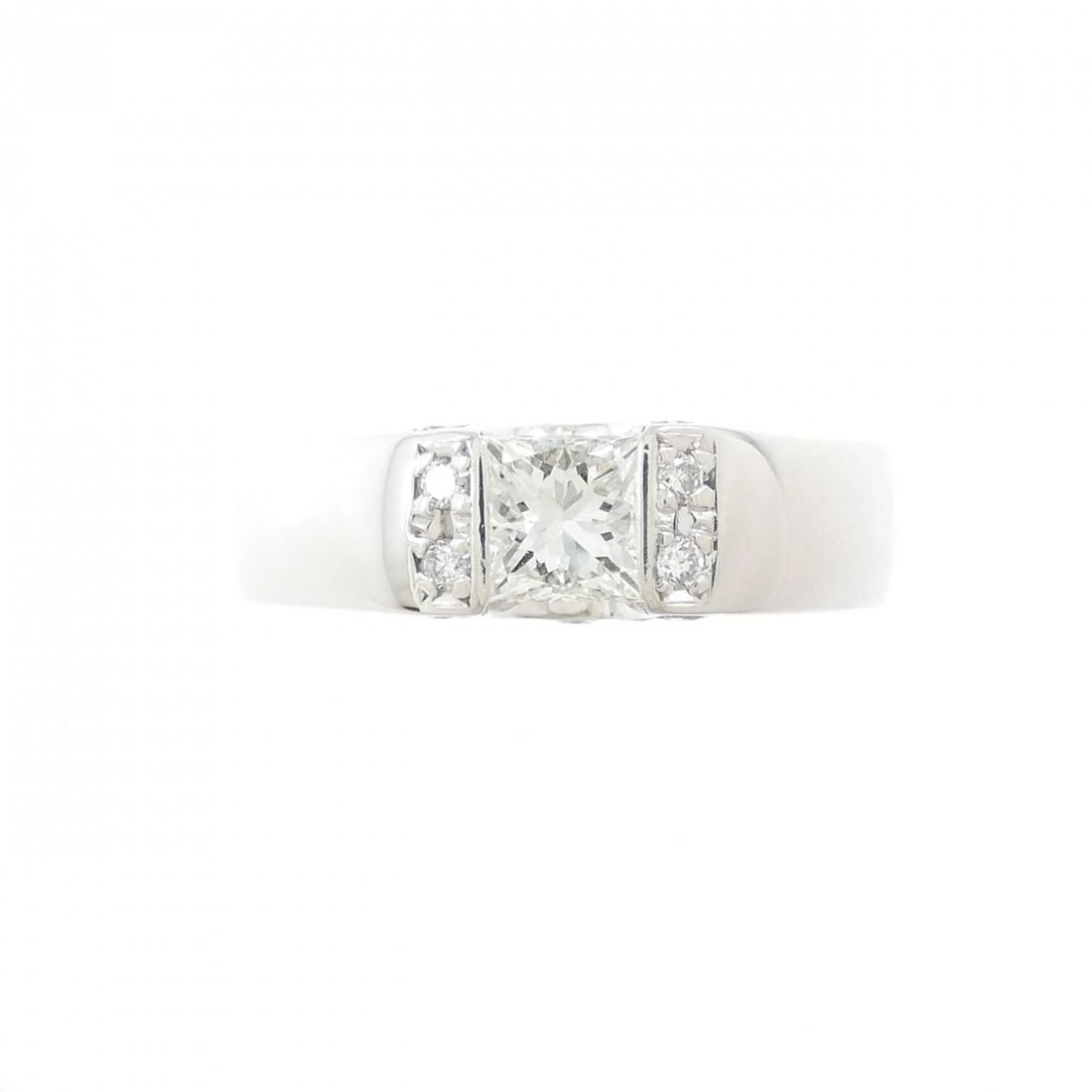 PT900 DIAMOND RING - 2