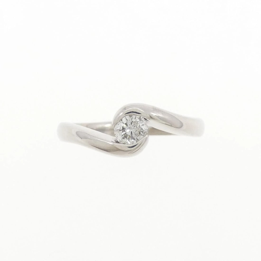 K18WG DIAMOND RING - 2