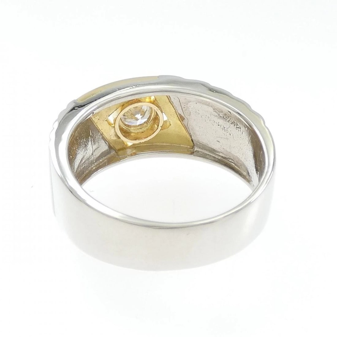 K18YG PT900 DIAMOND RING: K18YG PT900 Diamond Ring Brand: Unbranded Type: Ring Material: K18 Yellow Gold Platinum 900, Main Stone/Creation Natural Color: Yellow Gold Size: 9 (US size) Accessories: None Accessories