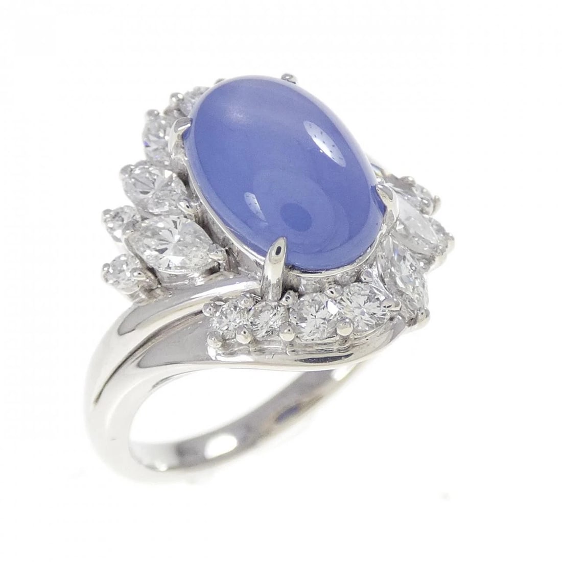 PT900 STAR SAPPHIRE RING: PT900 Star Sapphire Ring Brand: Unbranded Type: Ring Material: Platinum 900, Main Stone/Creation sapphire Color: platinum Size: 6US Accessories: None Accessories Notice: When purchasing