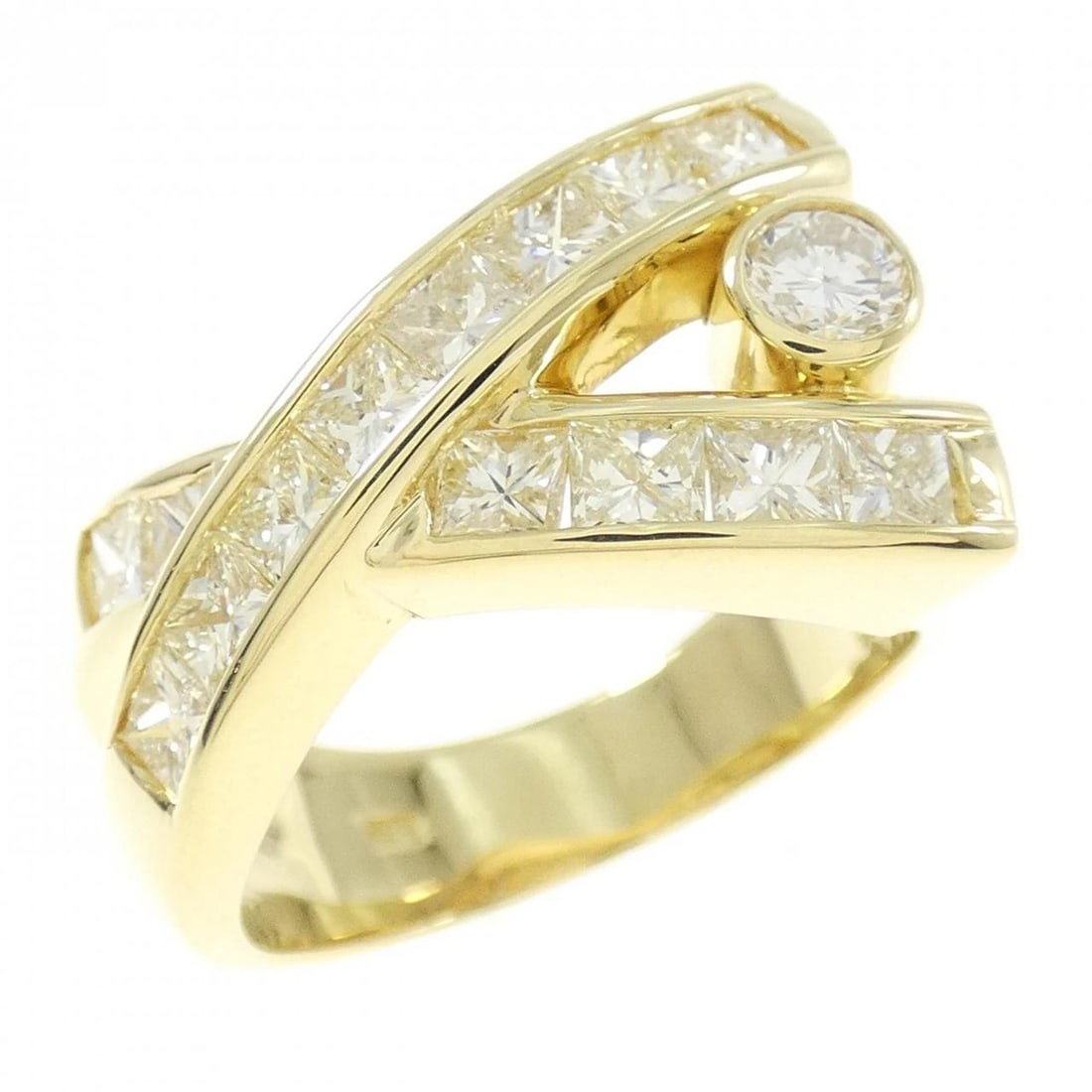 K18YG DIAMOND RING: K18YG Diamond Ring Brand: Unbranded Type: Ring Material: K18 Yellow Gold, Main Stone/Creation Natural Color: yellow gold Size: 6.5-7US Accessories: None Accessories Notice: When purchasing