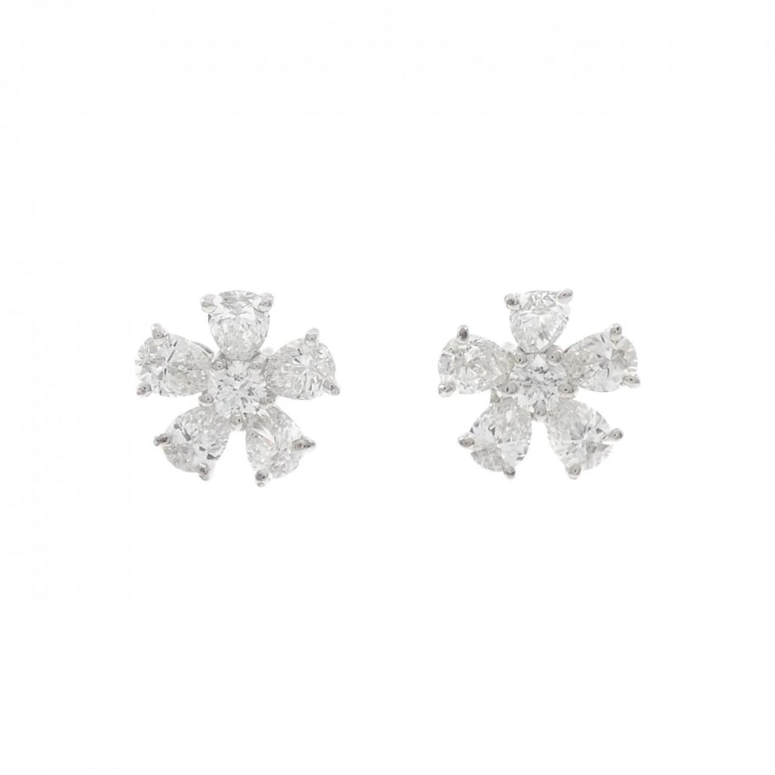 K18WG FLOWER DIAMOND EARRINGS: K18WG Flower Diamond Earrings Brand: Unbranded Type: Earrings Material: K18 White Gold, Main Stone/Creation Natural Color: White Gold Size: ActualSize HxW: 9.4mmx9.4mm Accessories: None