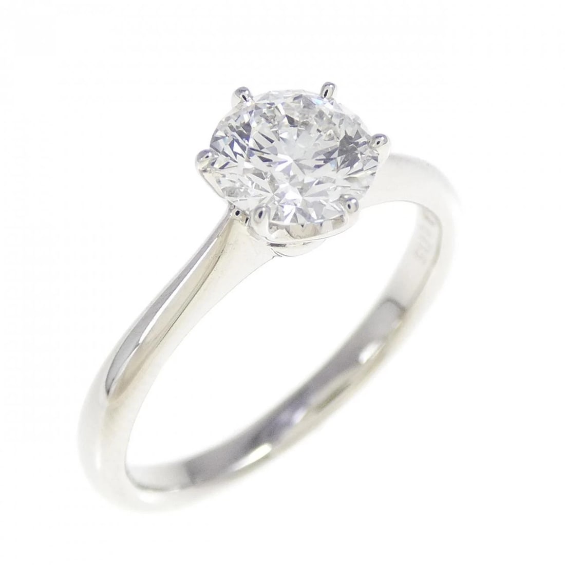 PT900 DIAMOND RING: PT900 Diamond Ring Brand: Unbranded Type: Ring Material: Platinum 900, Main Stone/Creation Natural Color: Silver Size: 6 (US size) Accessories: None Accessories Notice: When purchasing