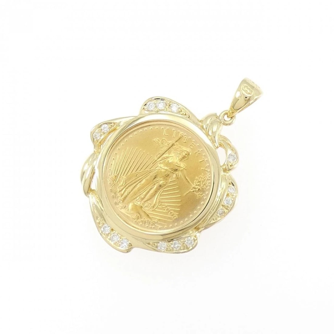 8KYG (FRAME) DIAMOND COIN PENDANT: 8KYG (frame) Diamond Coin Pendant Brand: Unbranded Type: Coin Material: 18K Yellow Gold(frame), Main Stone/Creation Natural Color: yellow gold Size: HxW: 31.8mmx23.0mm Accessories: None
