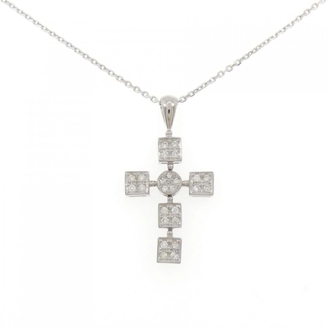 K18WG CROSS DIAMOND NECKLACE: K18WG Cross Diamond Necklace Brand: Unbranded Type: Necklace Material: K18 White Gold, Main Stone/Creation Natural Color: White Gold Size: ActualSize Pendant top H x W: 34.0mmx17.8mm Chain