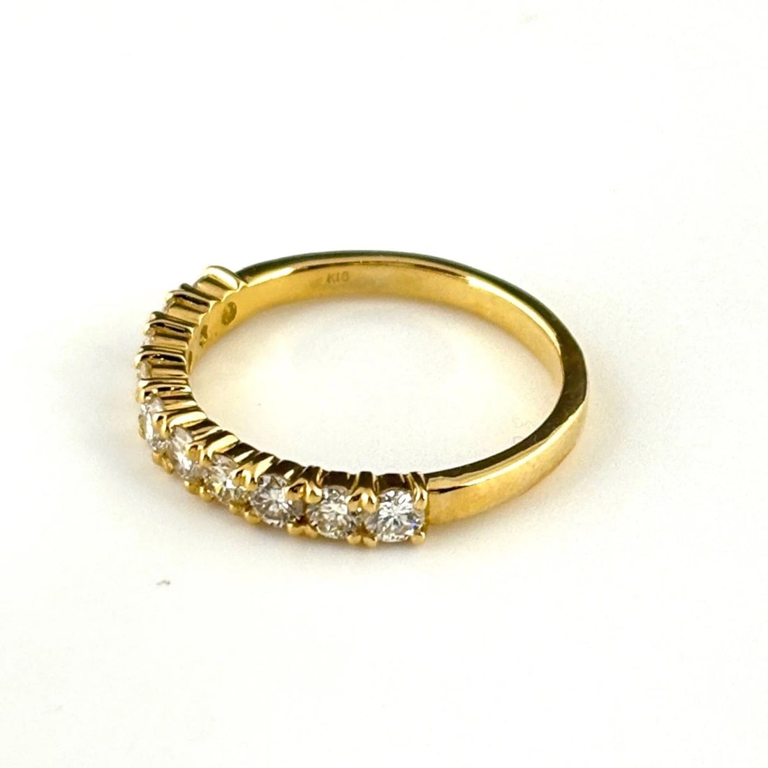 REMAKE MELEE DIAMOND DESIGN YG YELLOWGOLD RING: Remake Melee Diamond Design YG YellowGold Ring Brand: Unbranded Type: Ring Material: 18K, Color: Yellow Gold Size: US 6 Accessories: None Accessories Notice: When purchasing pre-owned good