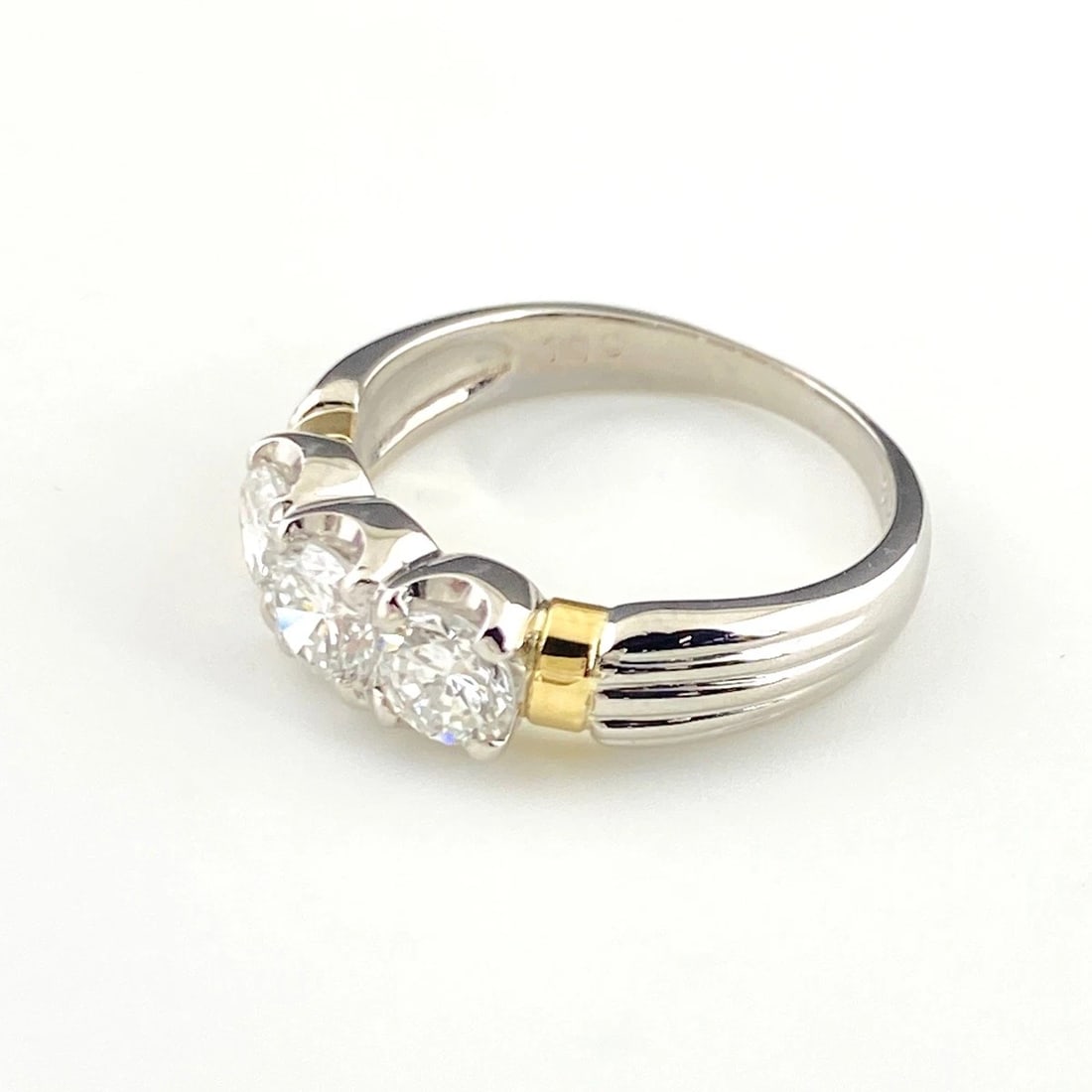 MELEE DIAMOND DESIGN PLATINUM YG YELLOWGOLD RING (1 of 2)
