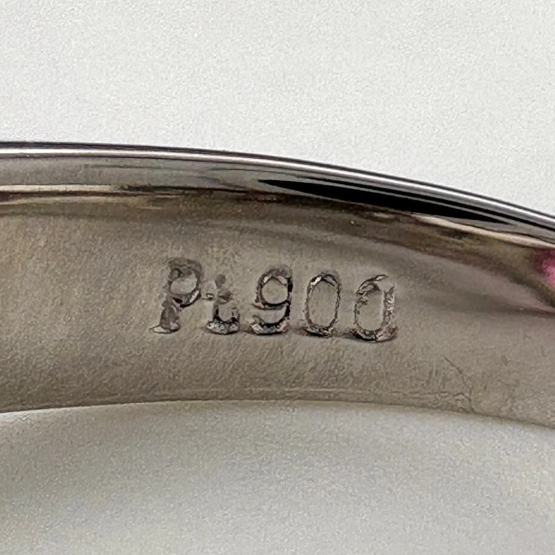 RUBY DESIGN PLATINUM MELEE DIAMOND RING PT900 RUBY - 2