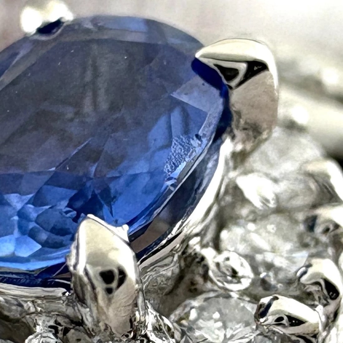 SAPPHIRE DESIGN RING PLATINUM - 2