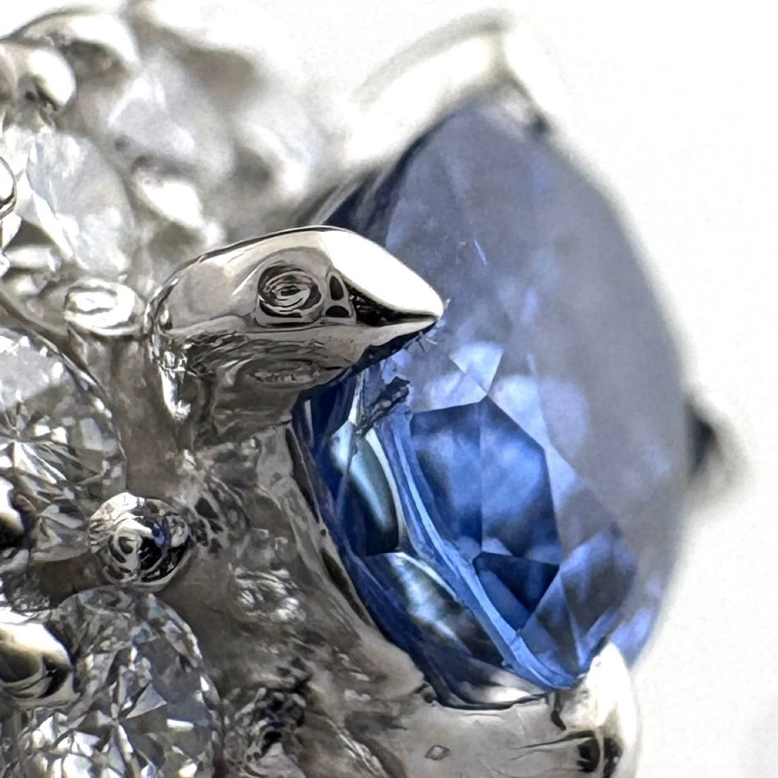 SAPPHIRE DESIGN RING PLATINUM - 3