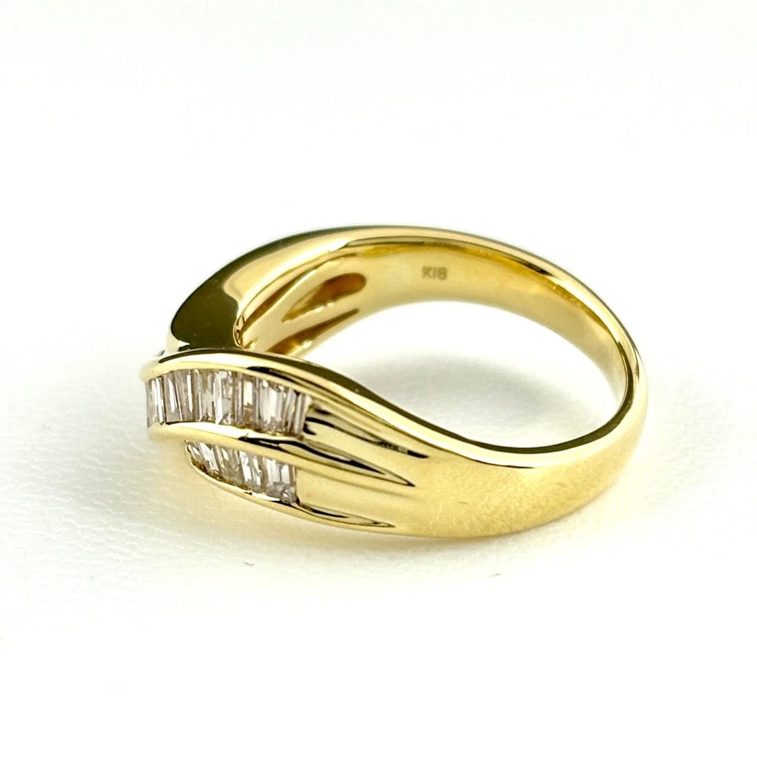 MELEE DIAMOND DESIGN RING (1 of 2)