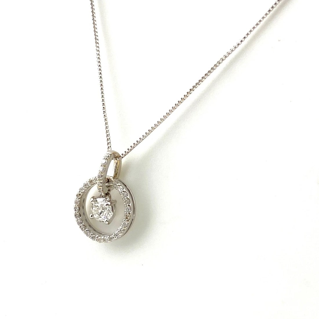 MELEE DIAMOND DESIGN NECKLACE WG WHITEGOLD (1 of 4)