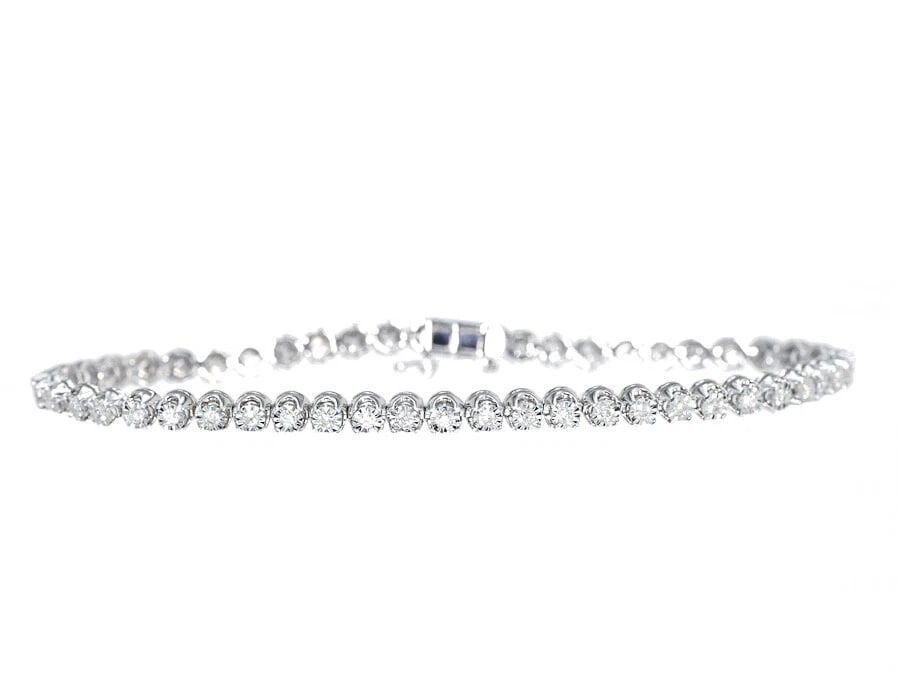 14K WHITE GOLD ROUND DIAMOND TENNIS BRACELET: 14k White Gold Round Diamond Tennis Bracelet Brand: None Type: Bracelet Material: 14k White Gold, Main Stone/Creation Natural Color: H-I Size: Width 4mm Length 7.5 in. Accessories: None Ac