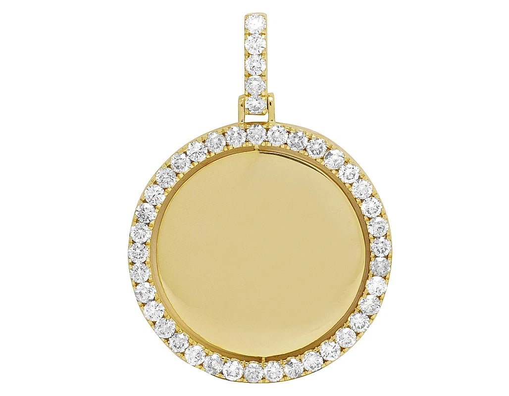 10K YELLOW GOLD REAL DIAMOND ROTATING MEMORY PENDANT: 10K Yellow Gold Real Diamond Rotating Memory Pendant Brand: None Type: Necklace Material: 10k Yellow Gold, Main Stone/Creation Natural Color: Yellow Gold Size: Dimension 2.3" Accessories: None