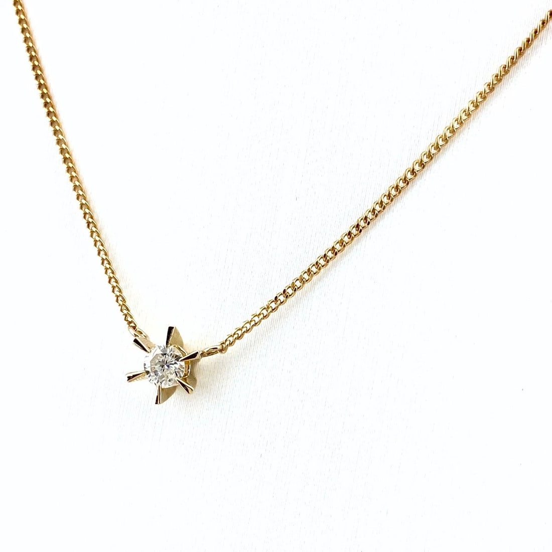 DIAMOND DESIGN YG YELLOWGOLD PENDANT NECKLACE (1 of 5)
