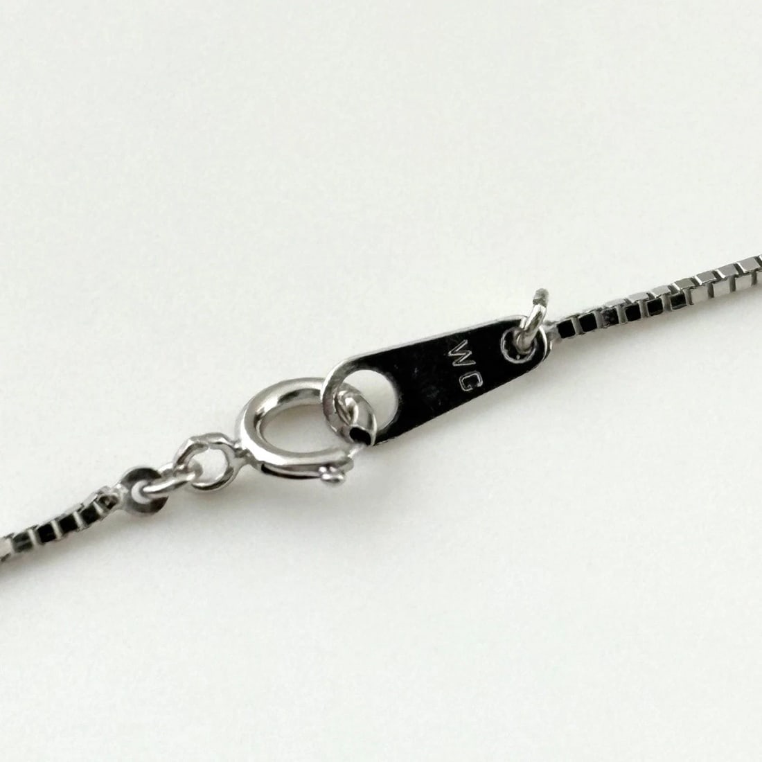 RUBY DESIGN NECKLACE WG WHITEGOLD - 3