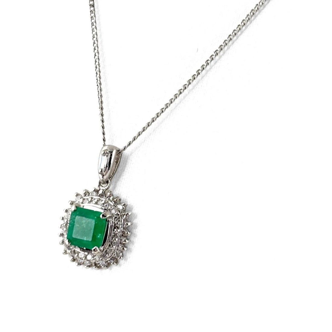 EMERALD DESIGN NECKLACE PLATINUM PENDANT: Emerald design necklace Platinum Pendant Brand: Unbranded Type: Necklace Material: Pt900, Main Stone/Creation Emerald Color: Platinum Size: Chain 50.5cm(19.9") Total length of the pendant head