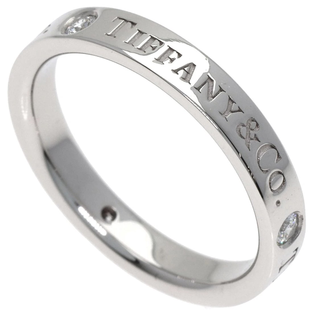 TIFFANY&CO. FLAT BAND 3P DIAMOND RING: TIFFANY&Co. Flat band 3P Diamond Ring Brand: TIFFANY&Co. Type: Ring Material: Platinum PT950, Main Stone/Creation Natural Color: Exterior Color Silver Size: 5 (US) Accessories: None Access