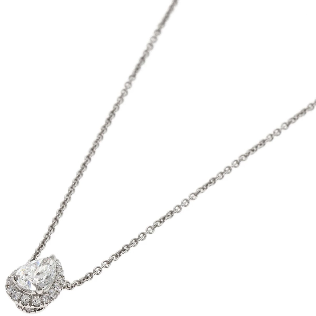 HARRY WINSTON PEAR SHAPE MICROPAVÉ DIAMOND NECKLACE: HARRY WINSTON Pear Shape Micropavé Diamond Necklace Brand: HARRY WINSTON Type: Necklace Material: Platinum PT950, Main Stone/Creation Natural Color: Exterior Color Silver Size: Chain