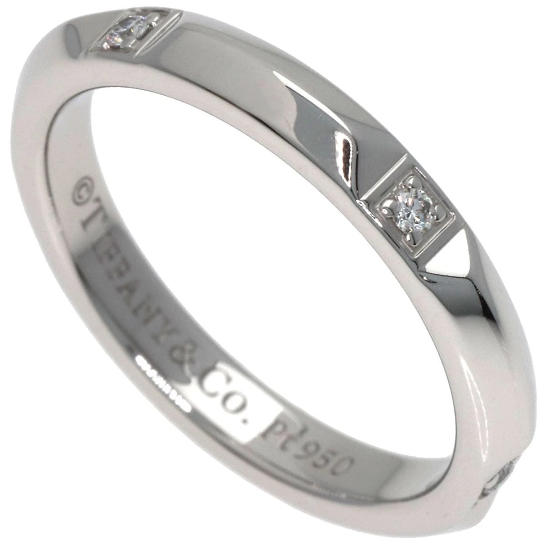 TIFFANY&CO. TRUE BAND DIAMOND RING PLATINUM PT950: TIFFANY&Co. True Band Diamond Ring Platinum PT950 Brand: TIFFANY&Co. Type: Ring Material: Platinum PT950, Main Stone/Creation Natural Color: Exterior Color Silver Size: 5 (US) Accessories: