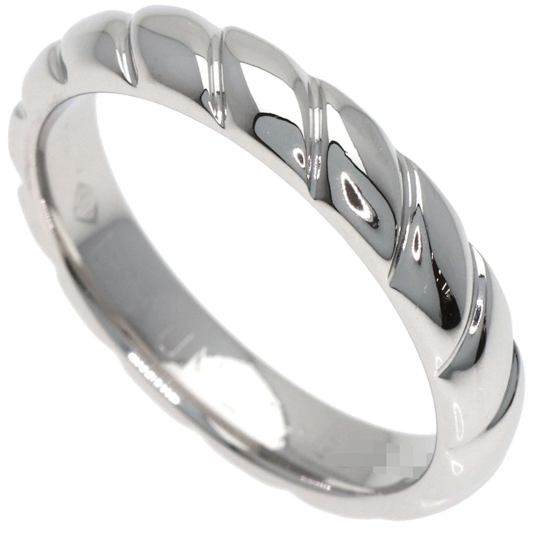 CHAUMET TORSADE RING PLATINUM PT950: Chaumet Torsade Ring Platinum PT950 Brand: Chaumet Type: Ring Material: Platinum PT950, Color: Exterior Color Silver Size: 6 (US) Accessories: None Accessories Notice: When purchasing pre-