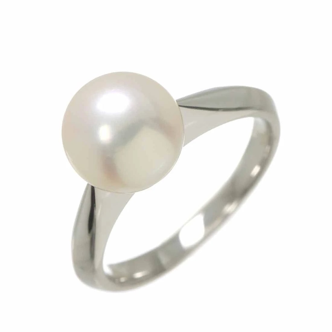 MIKIMOTO AKOYA PEARL RING PLATINUM: MIKIMOTO Akoya Pearl Ring Platinum Brand: MIKIMOTO Type: Ring Material: Pt, Main Stone/Creation Pearl Color: Platinum Size: 6.25-6.5 (US) Accessories: None Accessories Notice: When purchasing