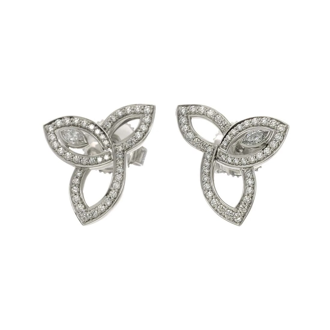 HARRY WINSTON LILY CLUSTER DIAMOND EARRINGS: HARRY WINSTON Lily cluster Diamond Earrings Brand: HARRY WINSTON Type: Earrings Material: Pt, Main Stone/Creation Natural Color: Platinum Size: W 15.4 X W 21mm Accessories: None Accessories