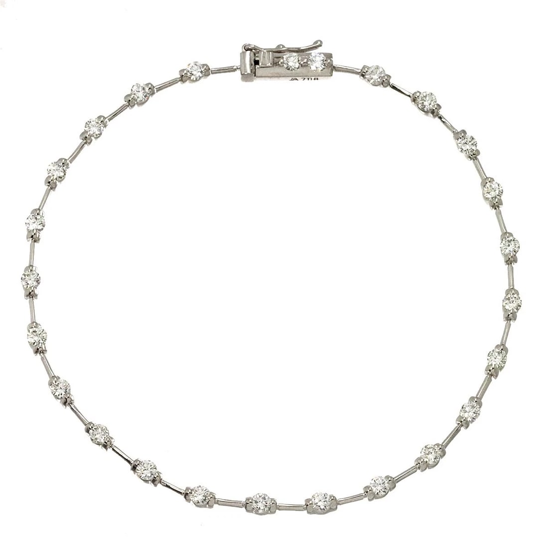 DE BEERS LINE DIAMOND BRACELET 18K: DE BEERS LINE Diamond Bracelet 18K Brand: DE BEERS LINE Type: Bracelet Material: 750 White Gold, Main Stone/Creation Natural Color: White Gold Size: Inner circumference 6.9inch Width:(max.)