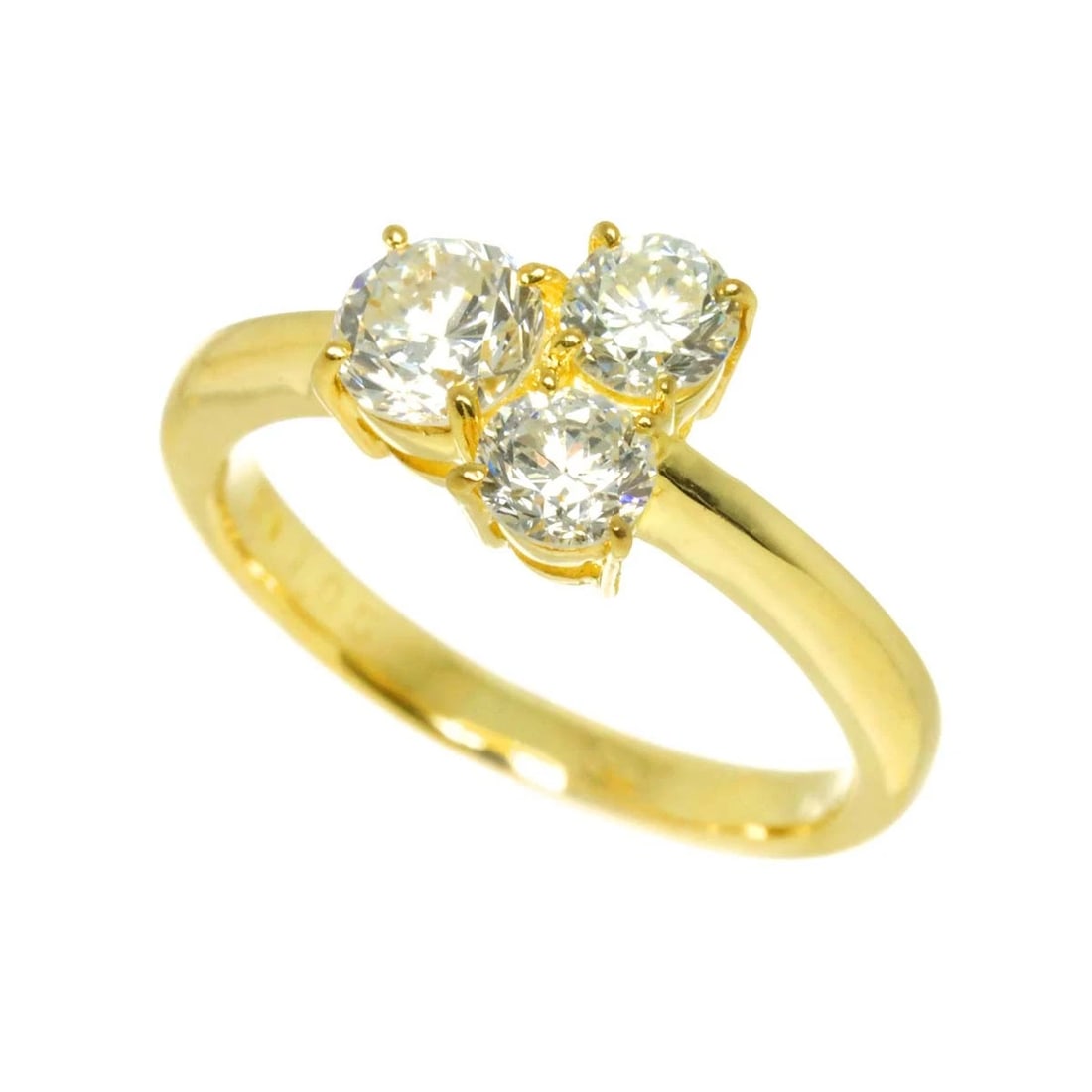 DIAMOND RING 18K YG YELLOW GOLD: Diamond Ring 18K YG Yellow Gold Brand: Unbranded Type: Ring Material: 750 Yellow gold, Main Stone/Creation Natural Color: Yellow Gold Size: 5-5.25 (US) Accessories: None Accessories Notice