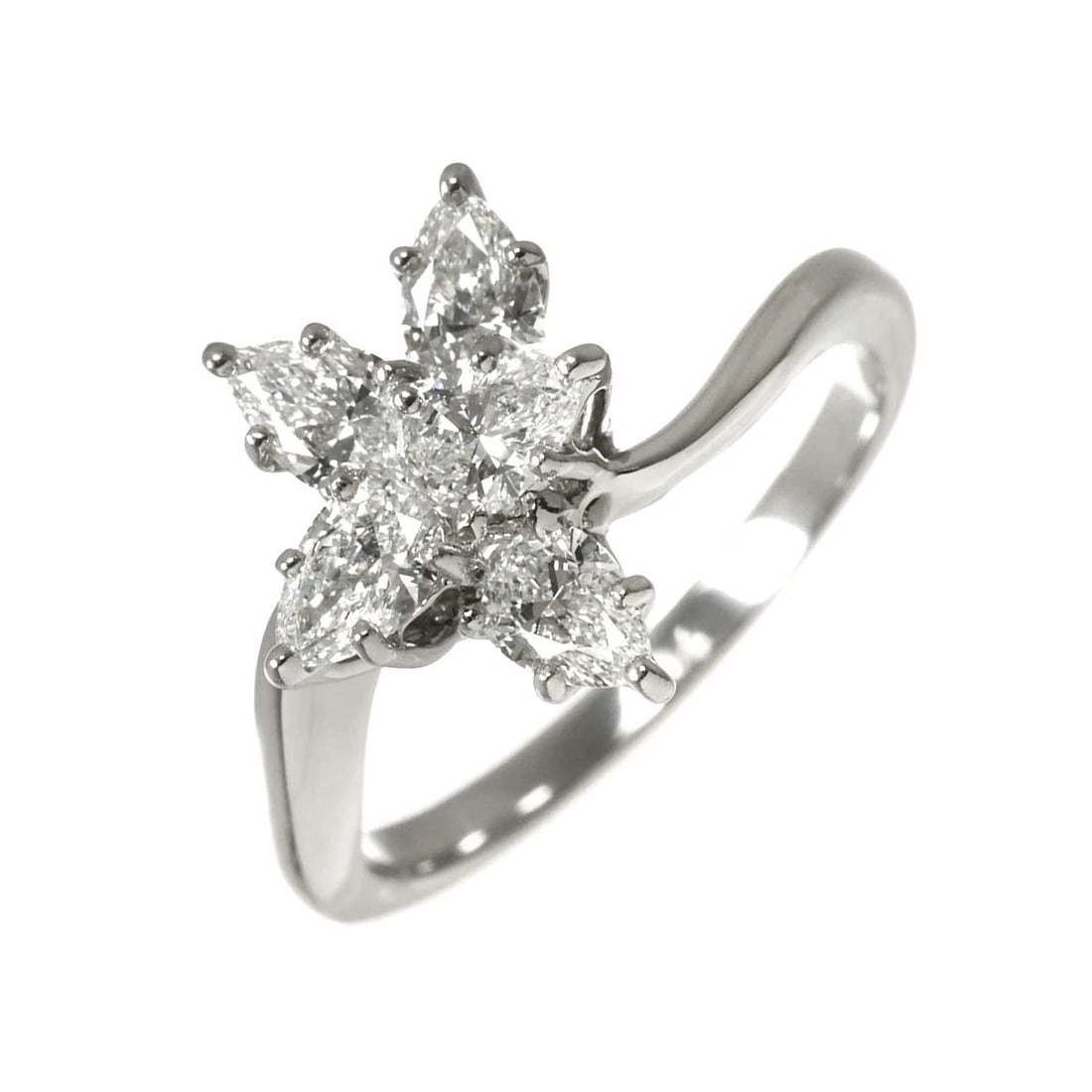 HARRY WINSTON CLUSTER SM DIAMOND RING: HARRY WINSTON Cluster SM Diamond Ring Brand: HARRY WINSTON Type: Ring Material: Pt, Main Stone/Creation Natural Color: Platinum Size: 5.75-6 (US) Accessories: None Accessories Notice: When