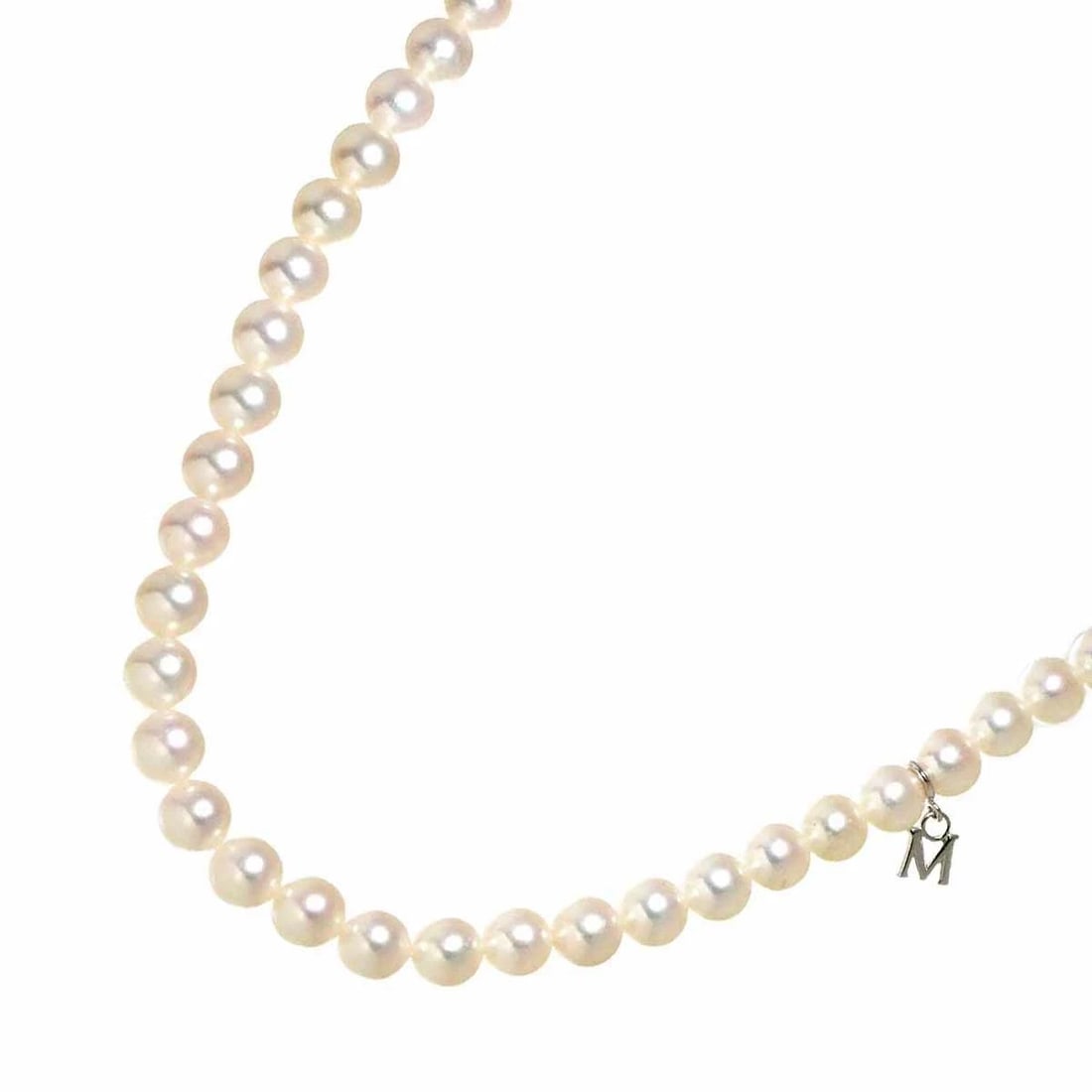 MIKIMOTO AKOYA PEARL NECKLACE: MIKIMOTO Akoya Pearl Necklace Brand: MIKIMOTO Type: Necklace Material: Silver, Main Stone/Creation Akoya Pearl Color: Silver Size: internal circumference of the chain:16.1inch Accessories: