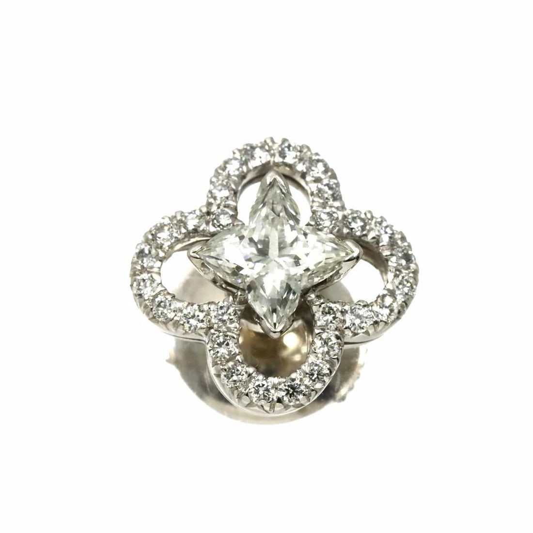 LOUIS VUITTON DIAMOND EARRING PIERCED 18K: LOUIS VUITTON Diamond Earring Pierced 18K Brand: LOUIS VUITTON Type: Earrings Material: 750 White Gold, Main Stone/Creation Natural Color: White Gold Size: W10.3 x H10.3mm Post (diameter) 1mm 