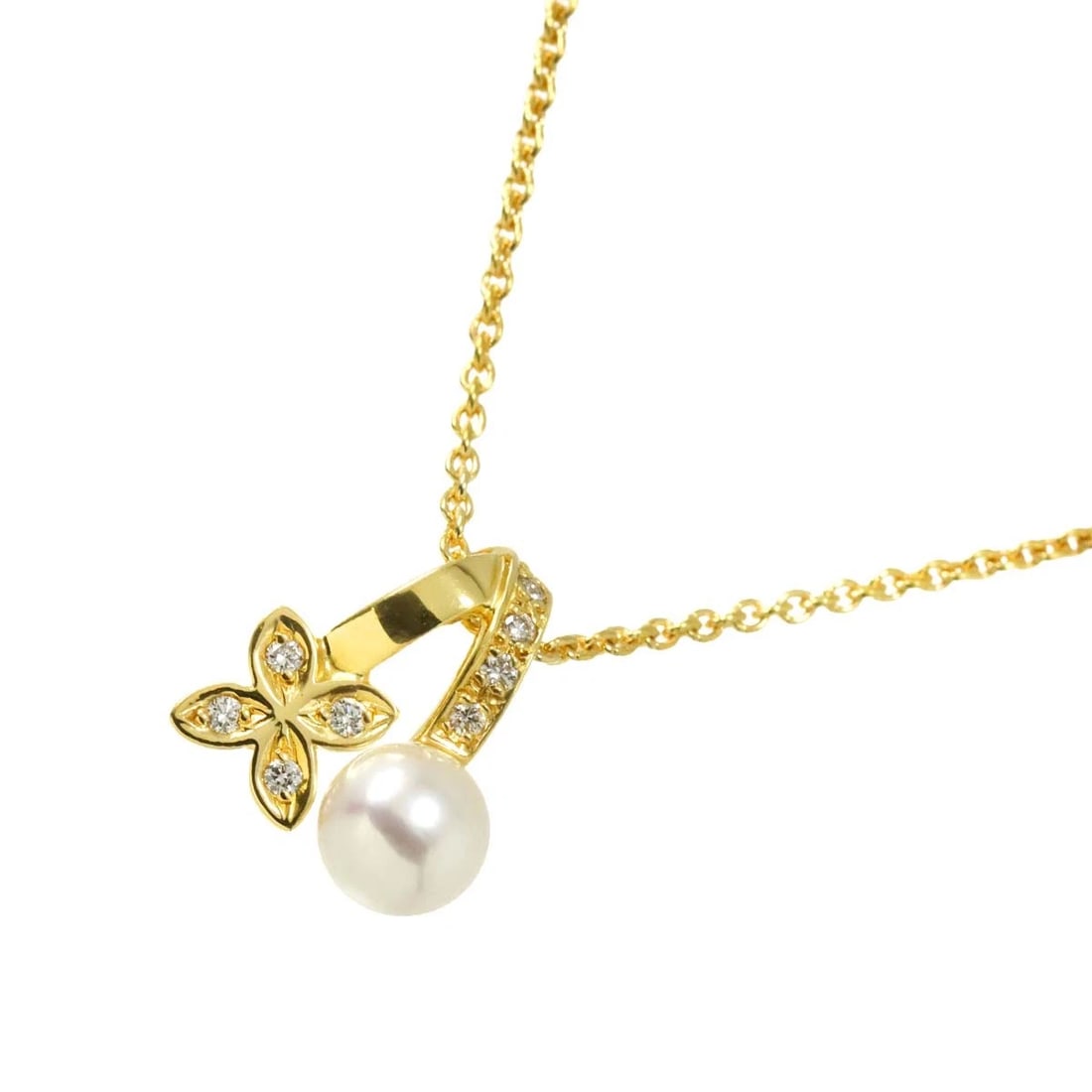 MIKIMOTO AKOYA PEARL 5.6MM DIAMOND NECKLACE: MIKIMOTO Akoya Pearl 5.6mm Diamond Necklace Brand: MIKIMOTO Type: Necklace Material: 750 White Gold, Main Stone/Creation Akoya Pearl Color: Yellow Gold Size: internal circumference of the