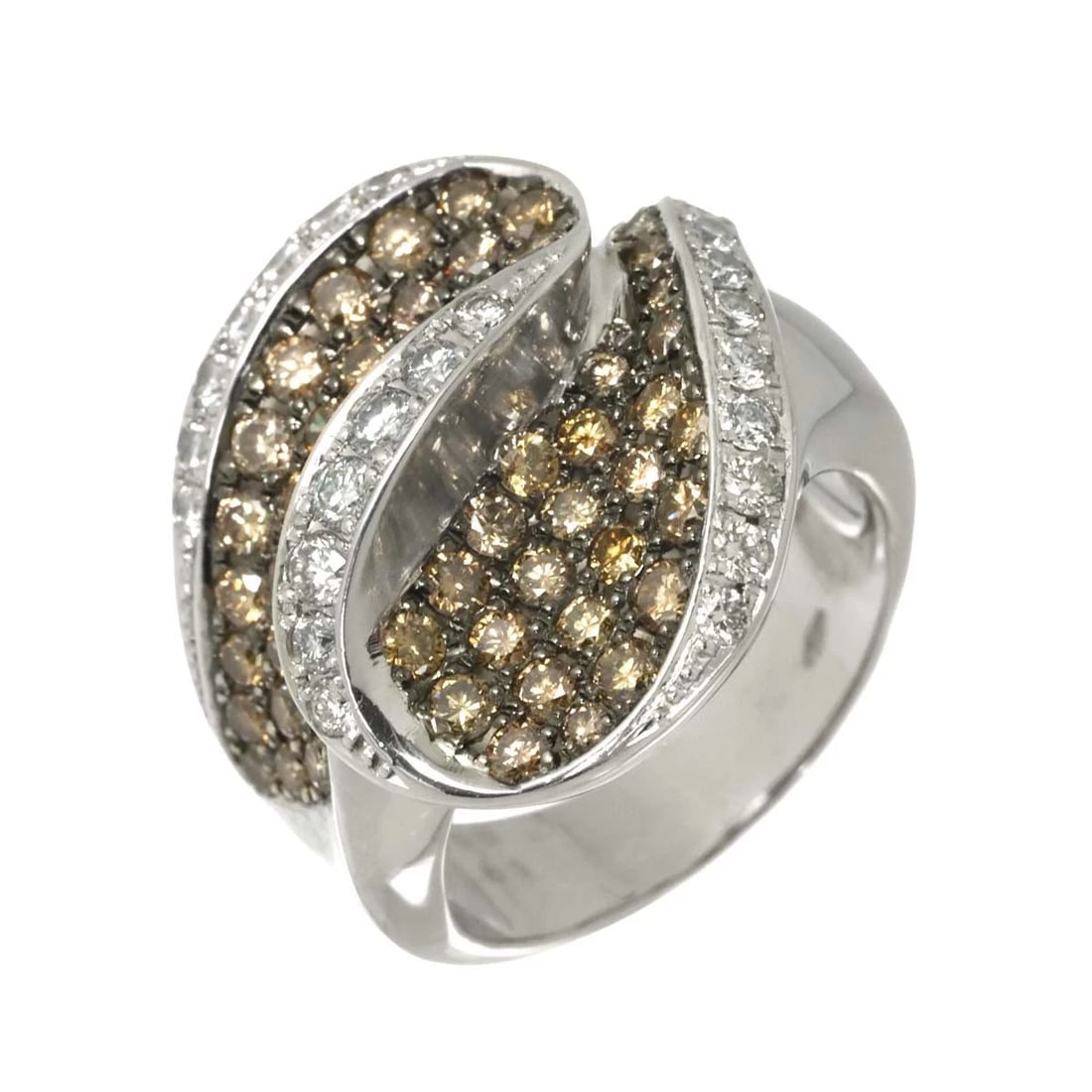 DIAMOND RING 18K K18 WG WHITE GOLD: Diamond Ring 18K K18 WG White Gold Brand: Unbranded Type: Ring Material: 750 White Gold, Main Stone/Creation Natural Color: White Gold Size: 6.25-6.5 (US) Accessories: None Accessories