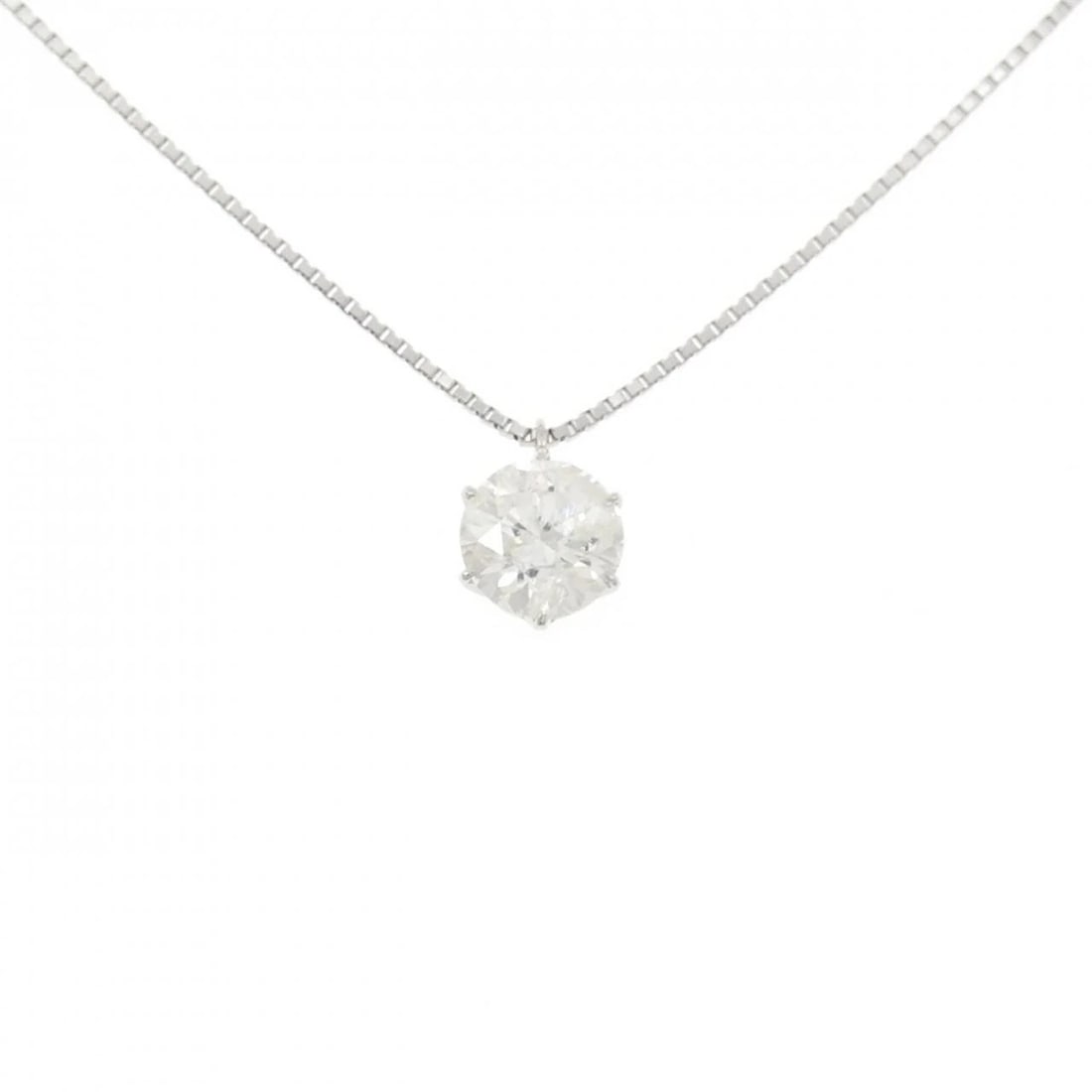 PT900 PT850 SOLITAIRE DIAMOND NECKLACE: PT900 PT850 Solitaire Diamond Necklace Brand: Unbranded Type: Necklace Material: Platinum 900 Platinum 850, Main Stone/Creation Natural Color: platinum Size: 45cm ActualSizePendant top H x W: