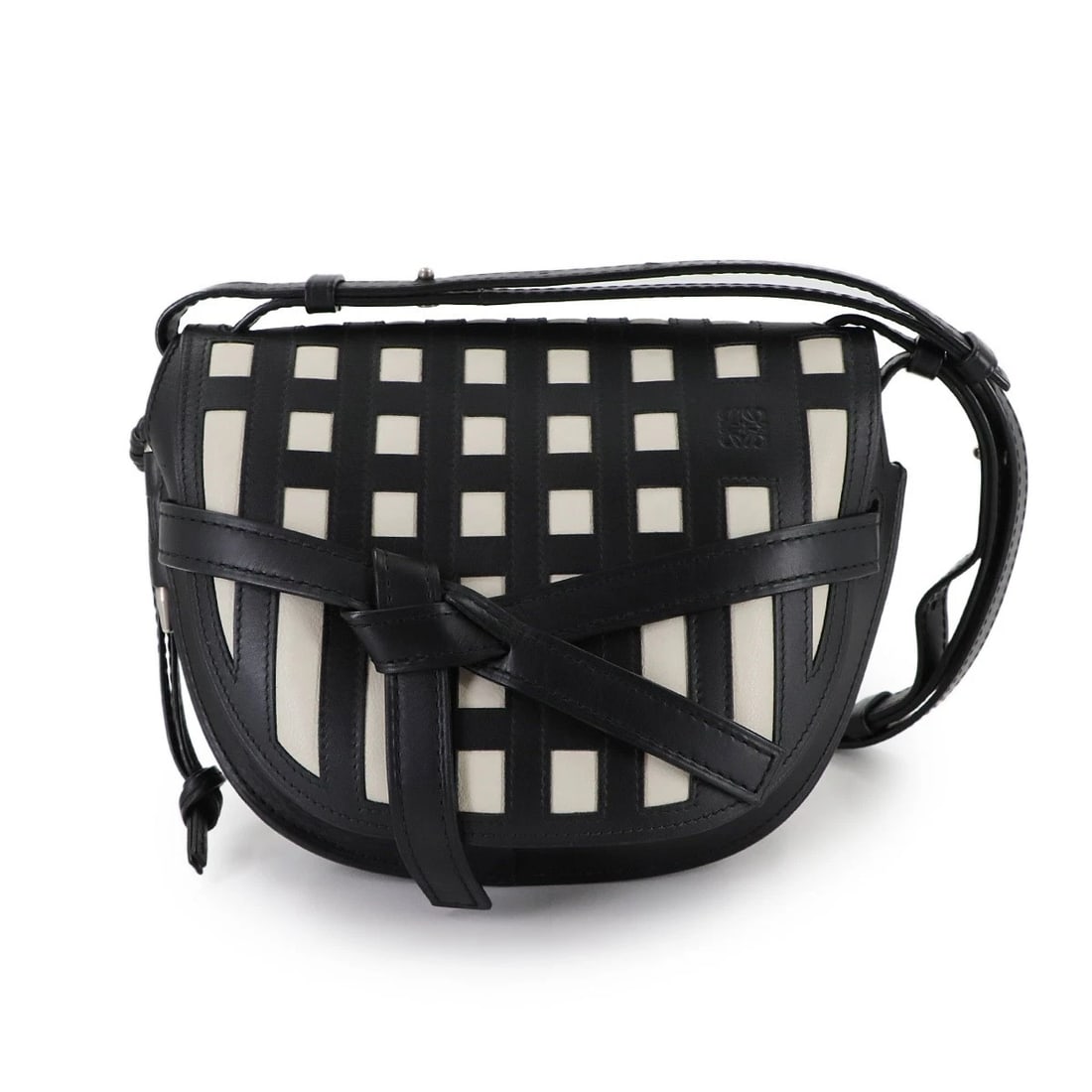 LOEWE GATE BAG SHOULDER BAG LEATHER BLACK WHITE PURSE SHOULDER BAG: LOEWE Gate Bag Shoulder Bag Leather Black White Purse Shoulder Bag Brand: LOEWE Type: Shoulder Bag Material: Leather Color: Black , White Size: W 10.63 inch, H 8.27 inch, D 4.33 inch Accessories: