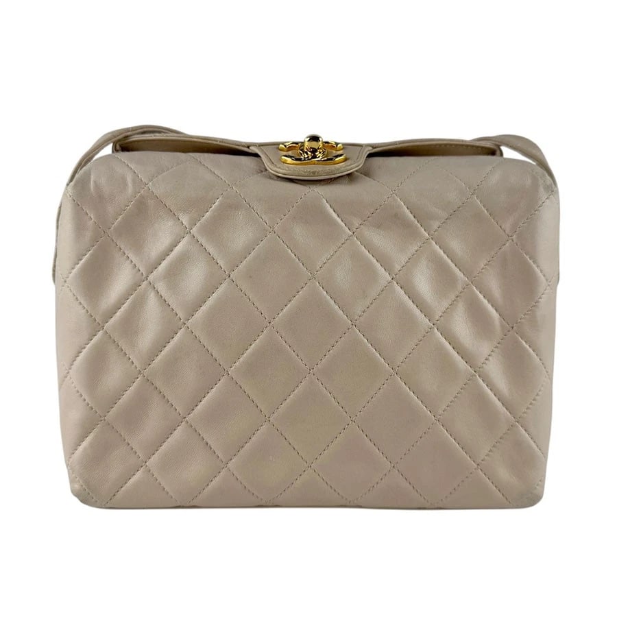 CHANEL MATELASSE SHOULDER BAG LIGHT BEIGE SHOULDER BAG: CHANEL Matelasse Shoulder Bag Light Beige Shoulder Bag Brand: CHANEL Type: Shoulder Bag Material: Leather Color: Light Beige Size: W:8.3inx H:7.1inx D:2.8in Shoulder Length: 43.7in Accessories: N