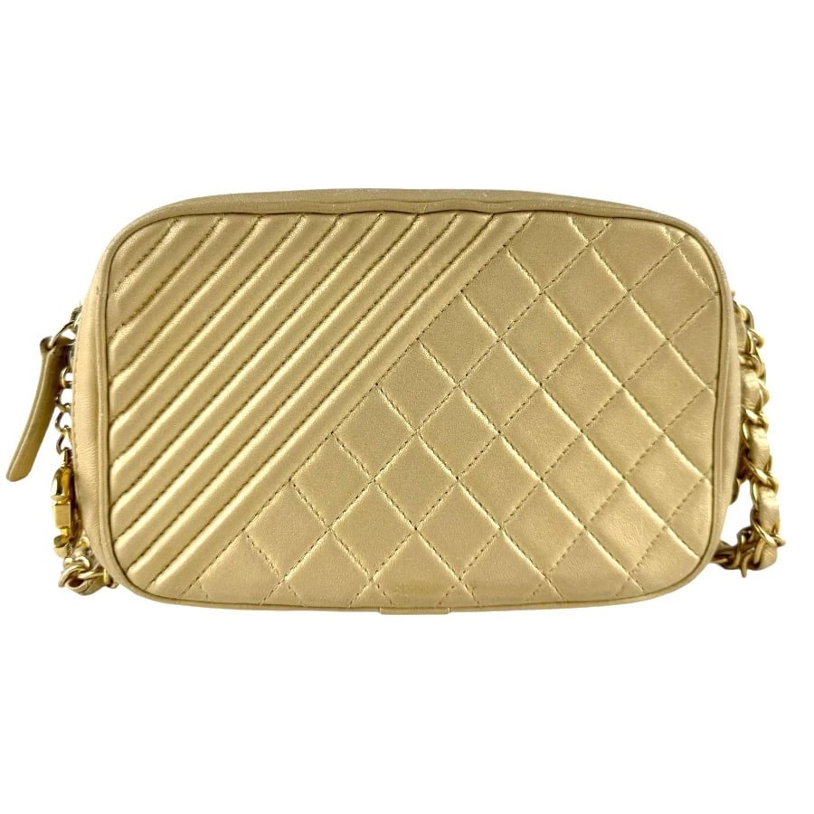 CHANEL CHAIN SHOULDER BAG GOLD LEATHER/METAL SHOULDER BAG (1 of 11)