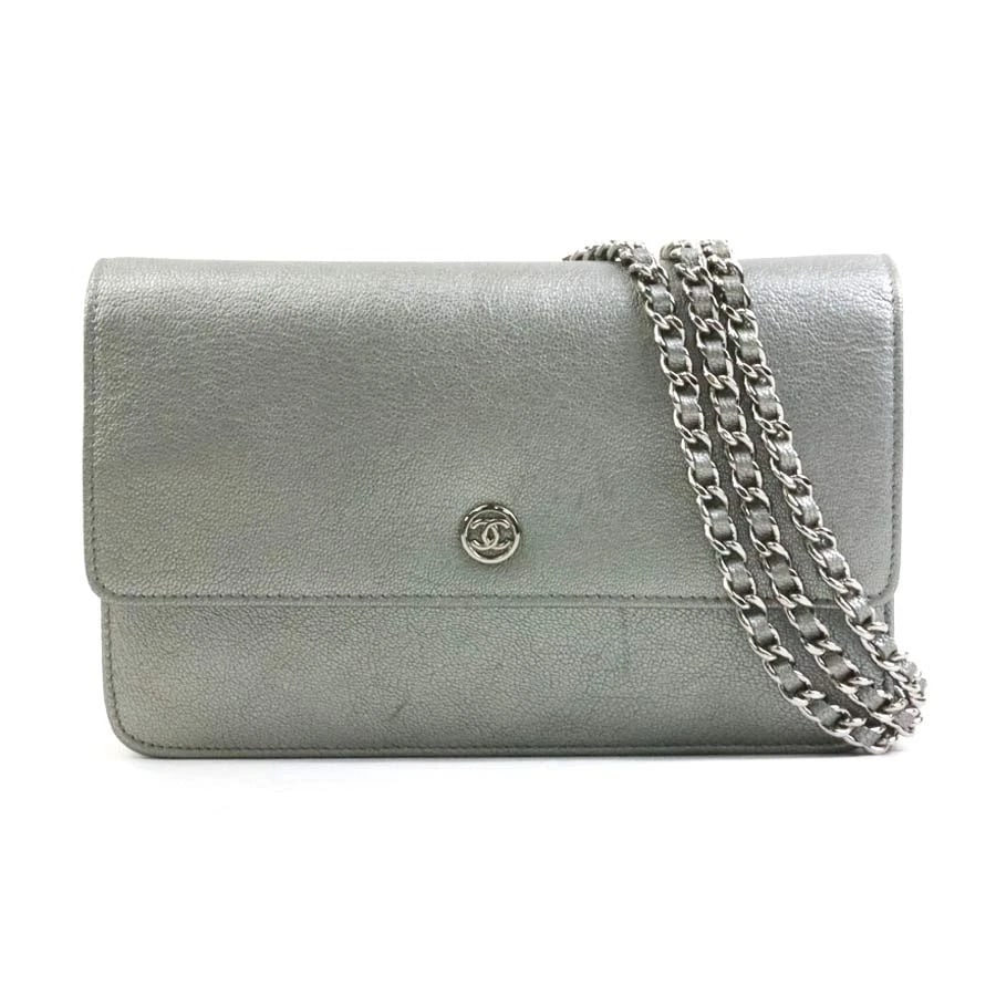CHANEL CC BUTTON WALLET CHAIN CROSSBODY SHOULDER BAG SILVER LEATHER WALLET CHAIN (1 of 10)